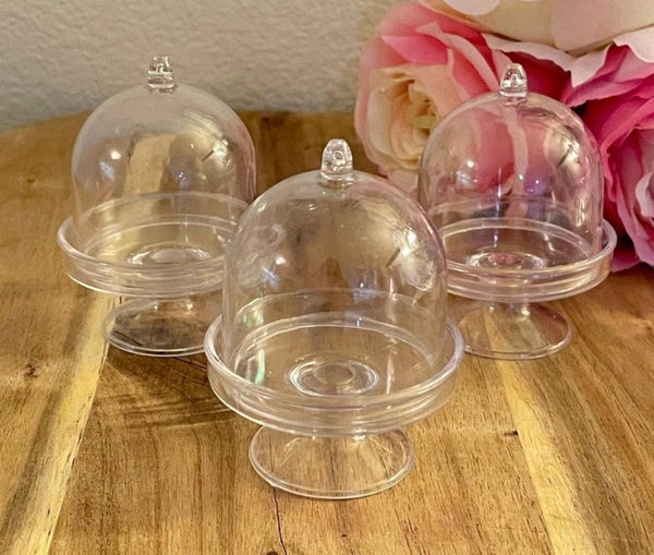 Set Mini Clear Plastic Wedding Favour Cupcake Holder with Cloche Dome Lid Gift Bomboniere Christening Baptism Party Events Display Stand Dessert Macaroons