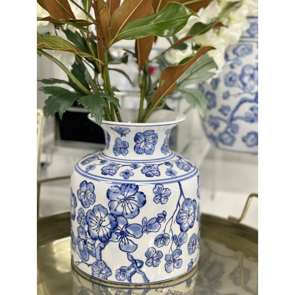 Hamptons Coastal Beach Blue and White Floral Design Ceramic Vase Home Decor Hamptons Round Blue and White Floral Design Ceramic Jar temple jar ginger jar home decor elegant stunning luxe deco flower vase